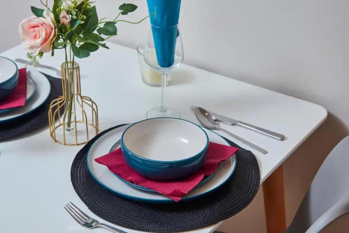 Beautiful 1 Bedroom Flat In Leeds - Sleeps 4 Экстерьер фото
